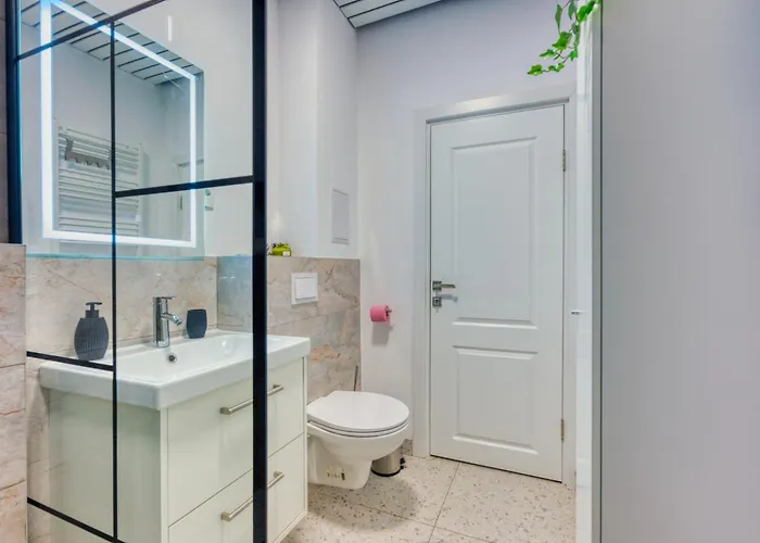 Romana Luxury Design - Center By Pumo Apartment
