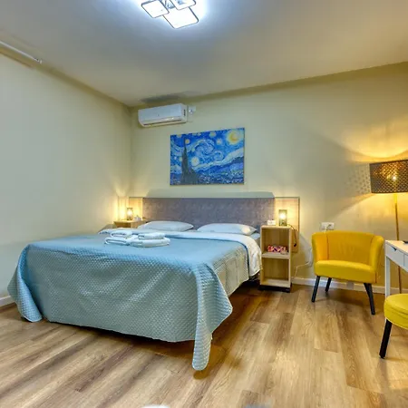 Διαμέρισμα Romana Luxury Design - Center By Pumo *