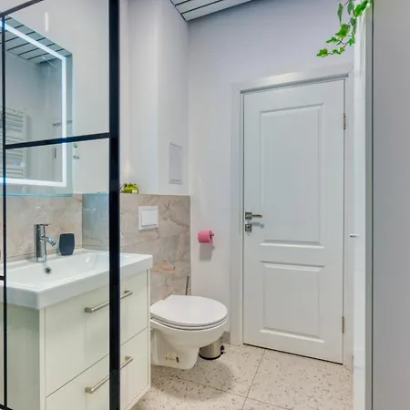 Romana Luxury Design - Center By Pumo מלון דירות