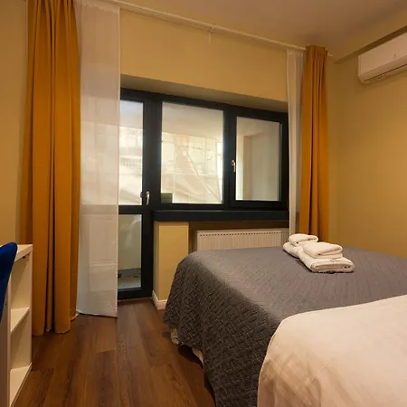 Romana Luxury Design - Center By Pumo 3*