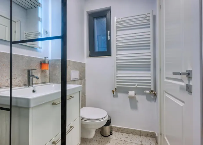 Romana Luxury Design - Center By Pumo Apartman