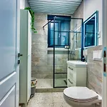 Romana Luxury Design - Center By Pumo Bukarest
