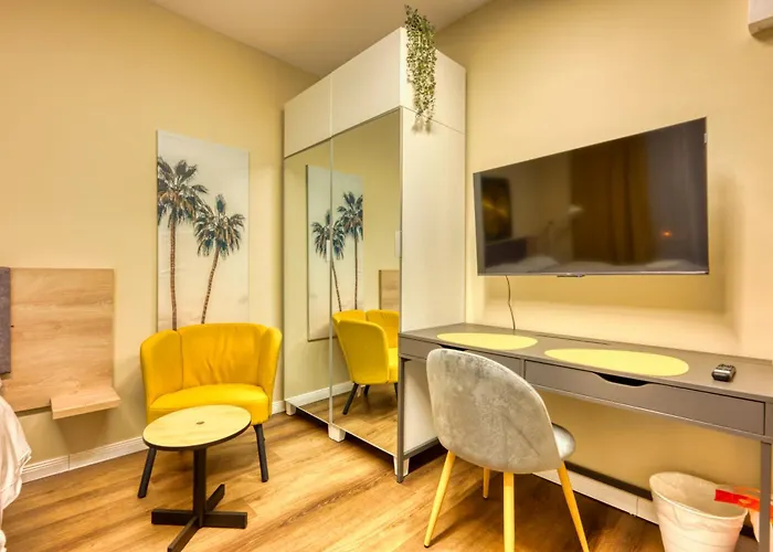 Romana Luxury Design - Center By Pumo